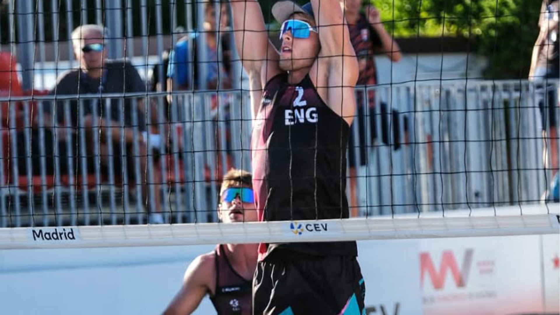 Theo Plaza and Stuart Perry 6 - c CEV web