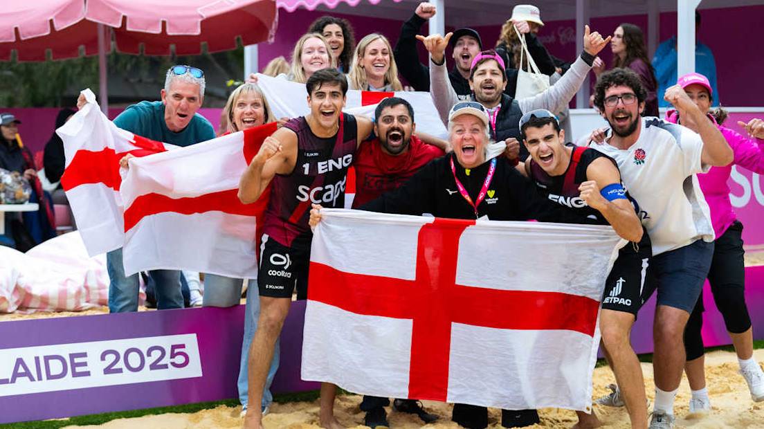 England’s Bello brothers reflect on maiden World Championships appearance