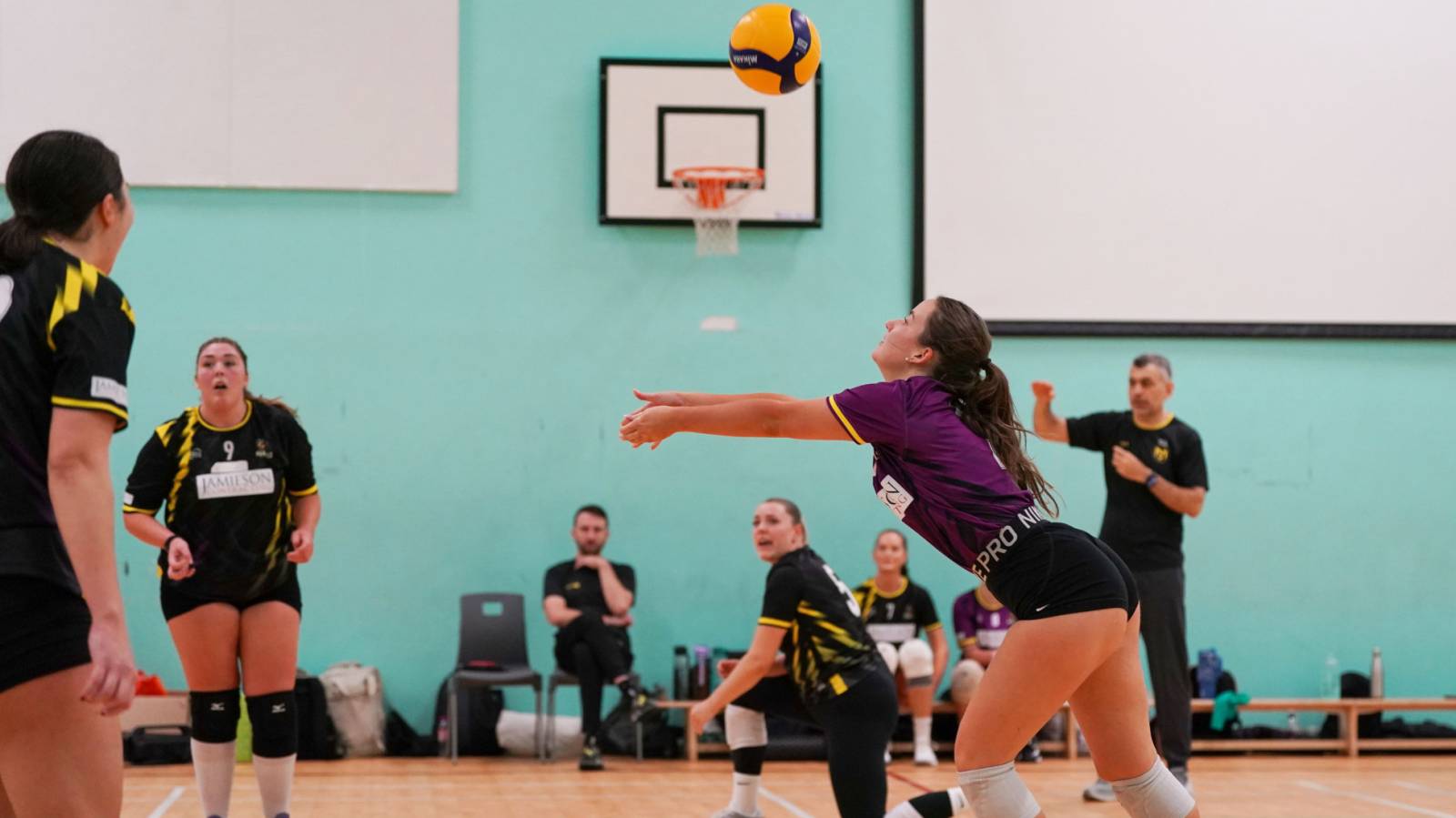 NVL preview (6th and 7th December) - Teams bid to make a move ahead of Christmas break 