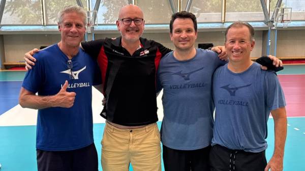 England Assistant Coach and players meet USA team members