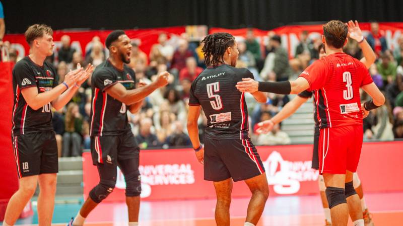 Malory Eagles soar to home victories, sending a clear league message